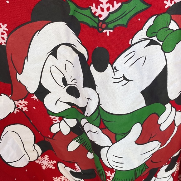 Disney Mickey and Minnie Kissmas Christmas Sweater. NWOT.  Size XXXL. Red - Picture 12 of 16